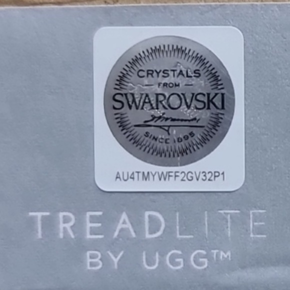 NWT UGG Irina Boots - Picture 13 of 14